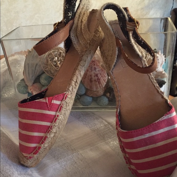 Sperry Shoes - 🌼 3 FOR $25